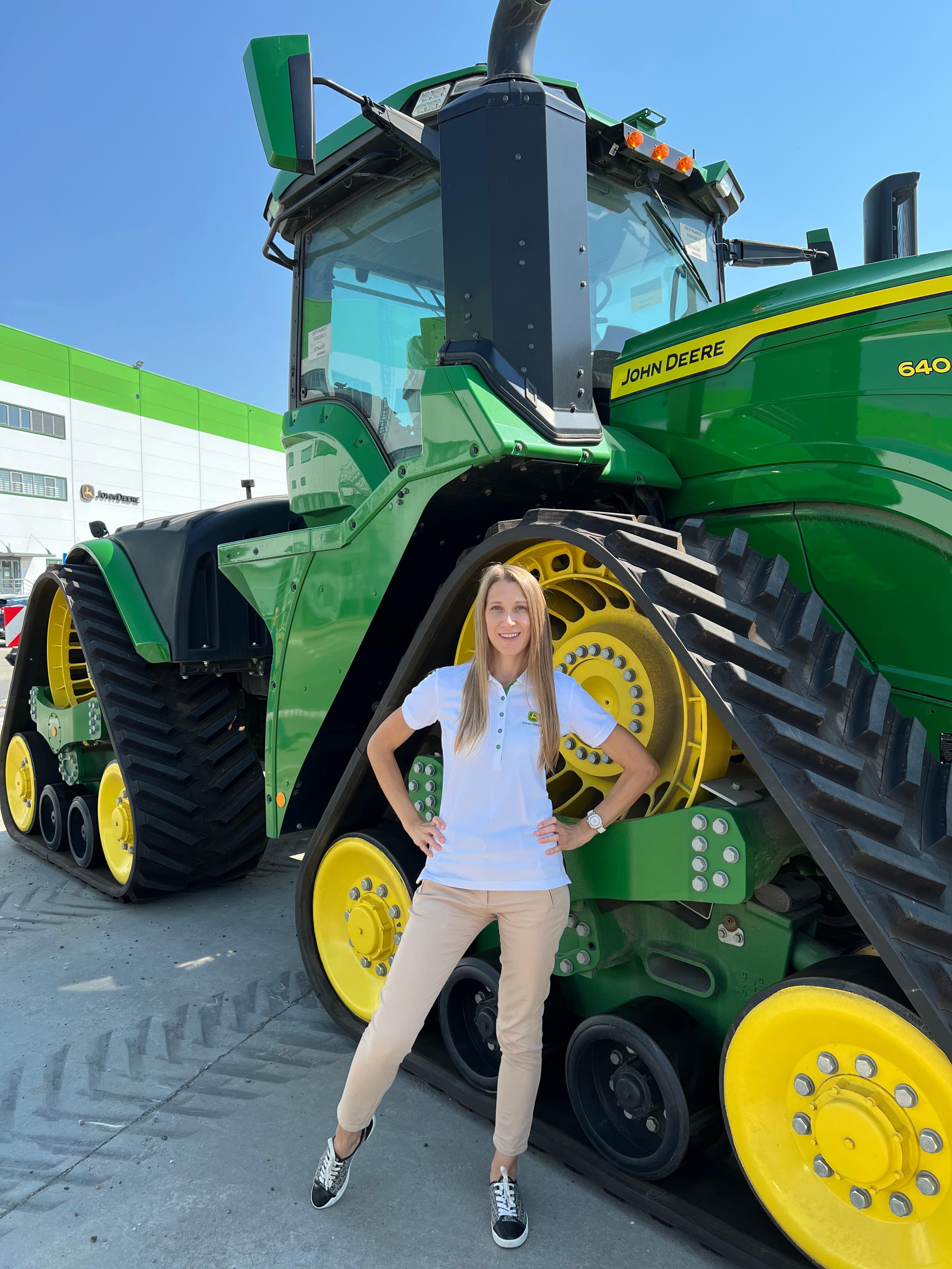 John Deere техника и запчасти